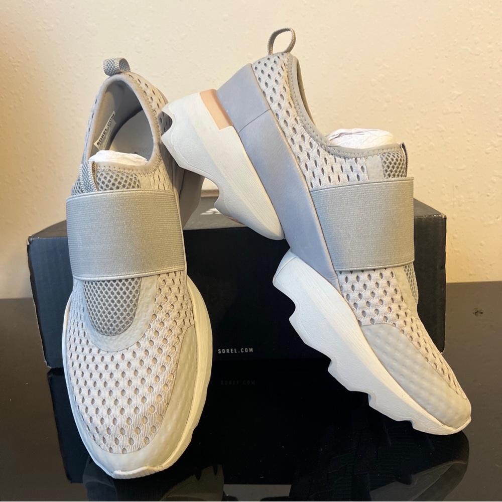 Sorel Kinetic Impact Strap Shoes Size 11 Women’s gray GREAT CONDITION